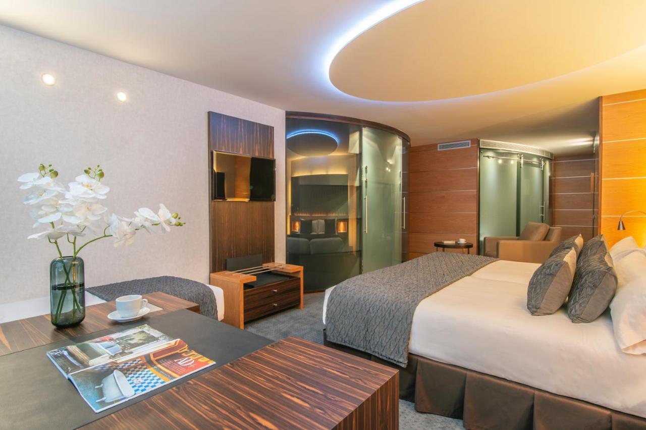 Hotel Starc By Pierre & Vacances Premium Andorra la Vella Dış mekan fotoğraf