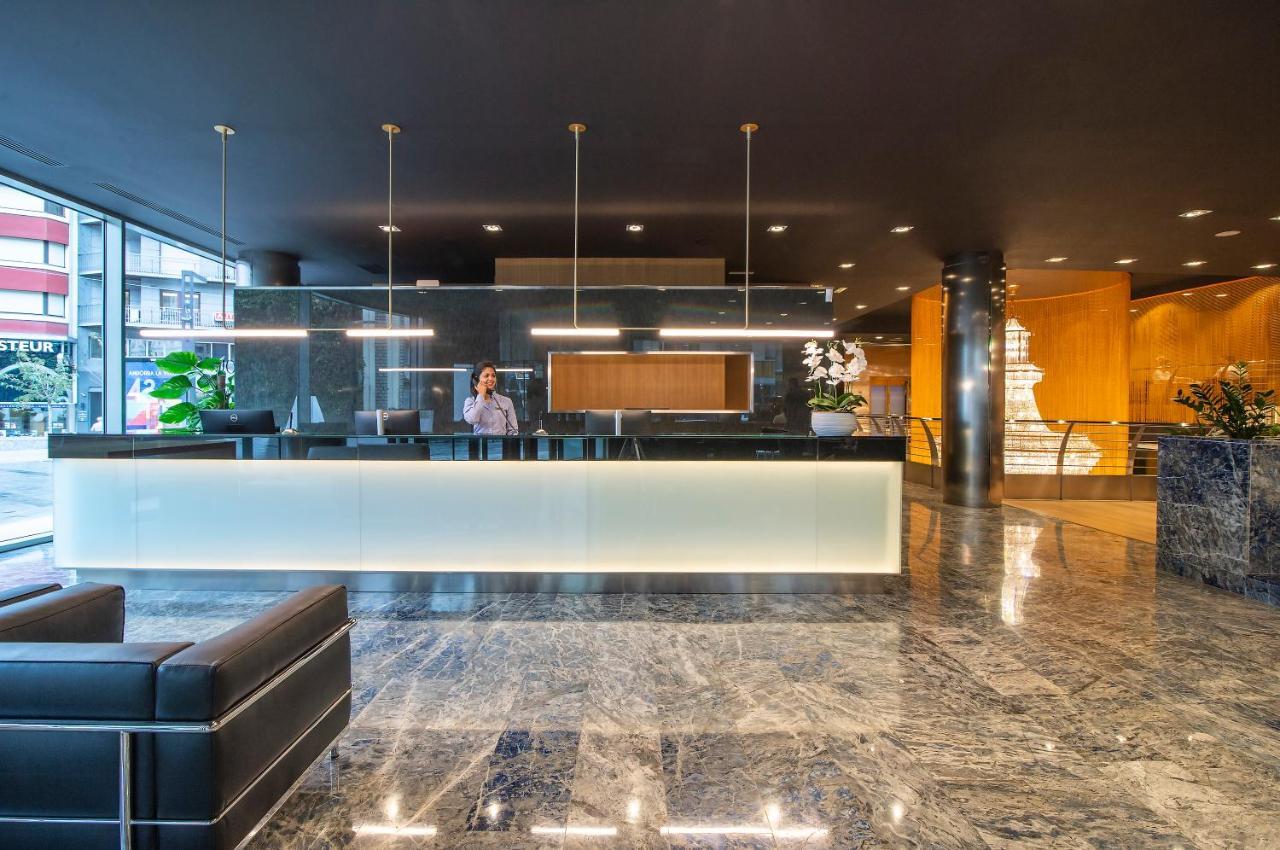 Hotel Starc By Pierre & Vacances Premium Andorra la Vella Dış mekan fotoğraf